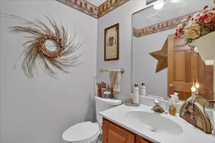2976 Wedgewood Dr, Dekalb, IL 60115 - Photo 30