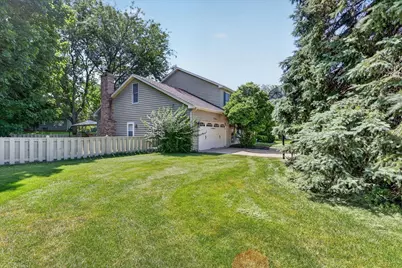 2976 Wedgewood Drive, Dekalb, IL 60115 - Photo 4