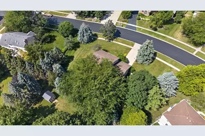 2976 Wedgewood Drive, Dekalb, IL 60115 - Photo 70