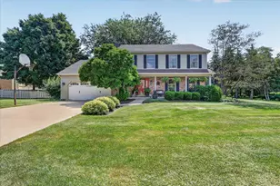 2976 Wedgewood Dr, Dekalb, IL 60115 - Photo 1