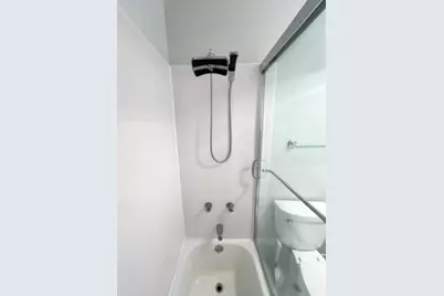 1850 N Clark Street #2803, Chicago, IL 60614 - Photo 20