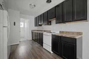 6212 W 64th Pl, Chicago, IL 60638 - Photo 2