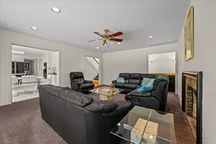 3906 Bordeaux Ct, Northbrook, IL 60062 - Photo 8