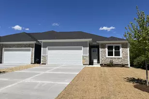 974 Meadow Ln, Marengo, IL 60152 - Photo 26