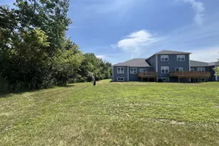 974 Meadow Ln, Marengo, IL 60152 - Photo 22