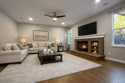 3091 Long Common Parkway, Elgin, IL 60124 - Photo 6