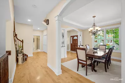 706 Wehrli Drive, Naperville, IL 60540 - Photo 8