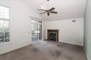725 Deep Wood Ct, Elk Grove Village, IL 60007 - Photo 14