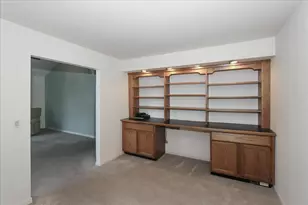 725 Deep Wood Ct, Elk Grove Village, IL 60007 - Photo 18