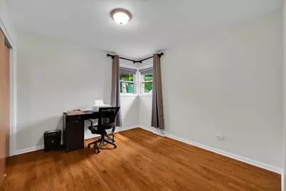 707 S Gables Boulevard, Wheaton, IL 60189 - Photo 20