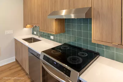 6749 S Langley Avenue #B, Chicago, IL 60637 - Photo 6