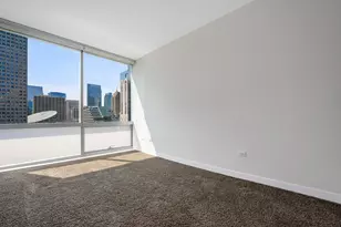 8 E Randolph St, Chicago, IL 60601 - Photo 10