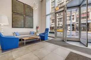 8 E Randolph St, Chicago, IL 60601 - Photo 20