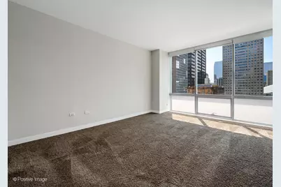 8 E Randolph Street #2105, Chicago, IL 60601 - Photo 12