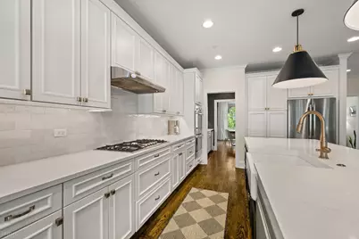 712 E Rockland Road, Libertyville, IL 60048 - Photo 10