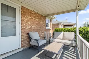 4835 N Nordica Ave, Chicago, IL 60656 - Photo 18