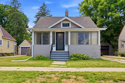 30 S Commonwealth Avenue, Elgin, IL 60123 - Photo 1