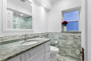 704 W Buena Ave, Chicago, IL 60613 - Photo 24
