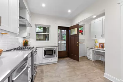704 W Buena Avenue #1E, Chicago, IL 60613 - Photo 14