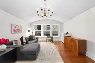 704 W Buena Ave, Chicago, IL 60613 - Photo 10