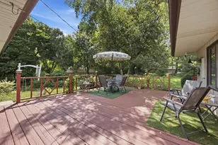 1215 Forest Dr, Elgin, IL 60123 - Photo 20