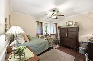1215 Forest Dr, Elgin, IL 60123 - Photo 14