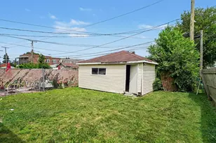 595 Forsythe Ave, Calumet City, IL 60409 - Photo 16