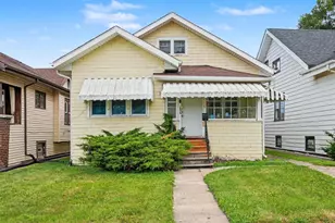 595 Forsythe Ave, Calumet City, IL 60409 - Photo 1