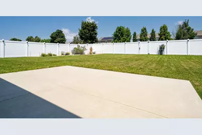16 Stonehouse Court, Bloomington, IL 61705 - Photo 36