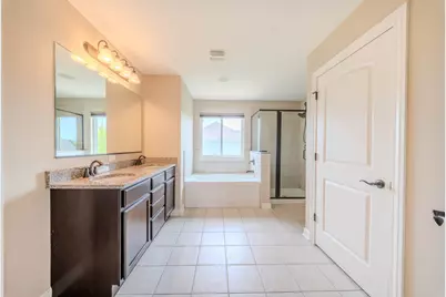 781 Richwood Avenue, Elgin, IL 60124 - Photo 14