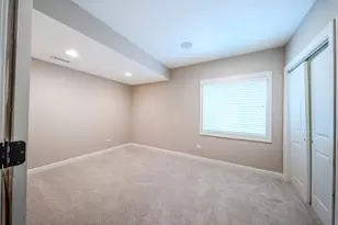 781 Richwood Ave, Elgin, IL 60124 - Photo 20