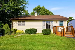 913 Church Rd, Aurora, IL 60505 - Photo 1