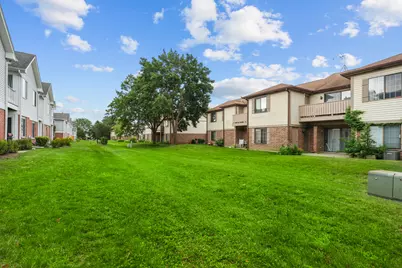 1727 W Hawkes Street #8, Arlington Heights, IL 60004 - Photo 24