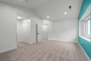 1727 W Hawkes St, Arlington Heights, IL 60004 - Photo 16