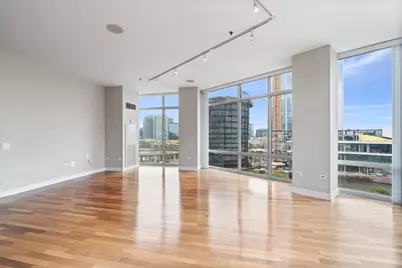 510 W Erie Street #805, Chicago, IL 60654 - Photo 12