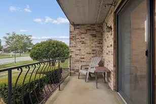 8158 169th St, Tinley Park, IL 60477 - Photo 16