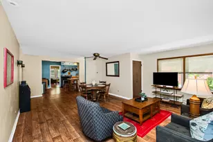 8526 Rockefeller Ave, Brookfield, IL 60513 - Photo 8
