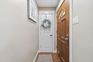 5810 W 64th St, Chicago, IL 60638 - Photo 2