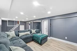 5810 W 64th St, Chicago, IL 60638 - Photo 14