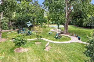 1112 Cedar Ln, Northbrook, IL 60062 - Photo 12
