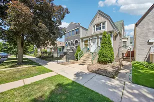 3819 N Kilpatrick Ave, Chicago, IL 60641 - Photo 1