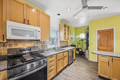 3819 N Kilpatrick Avenue, Chicago, IL 60641 - Photo 16