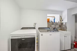 3819 N Kilpatrick Ave, Chicago, IL 60641 - Photo 38