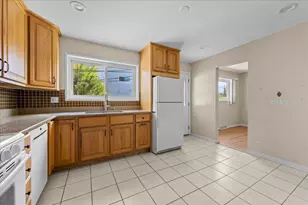 8713 N National Ave, Niles, IL 60714 - Photo 6
