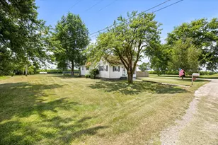 4952 E 3150 N Rd, Streator, IL 61364 - Photo 26
