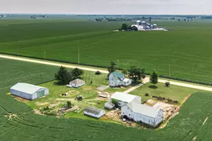 13441 Bastian Rd, Hinckley, IL 60520 - Photo 2