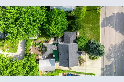 1222 S Somonauk Street, Sycamore, IL 60178 - Photo 30