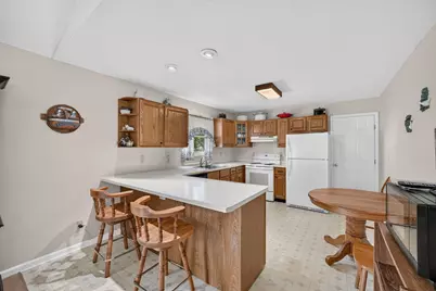 1227 University Drive, Dekalb, IL 60115 - Photo 14