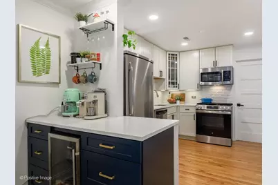 1746 N Cleveland Avenue #A, Chicago, IL 60614 - Photo 8