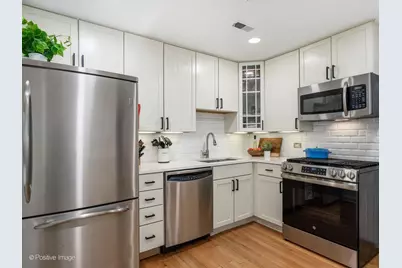 1746 N Cleveland Avenue #A, Chicago, IL 60614 - Photo 10
